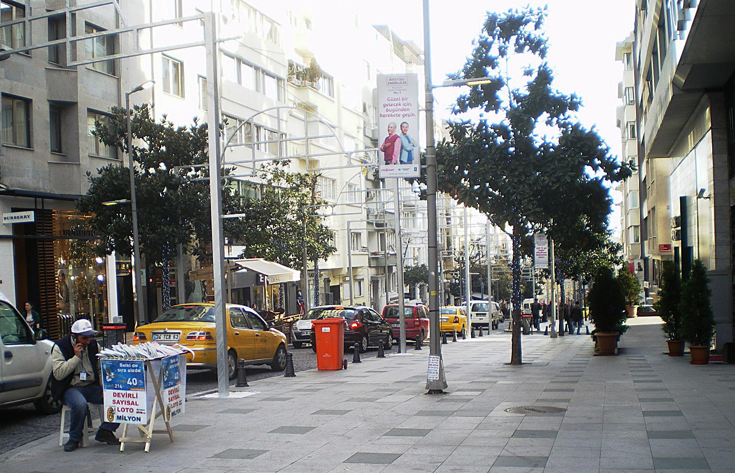 70c021b925c51bec6778cb98b370bf94.jpg